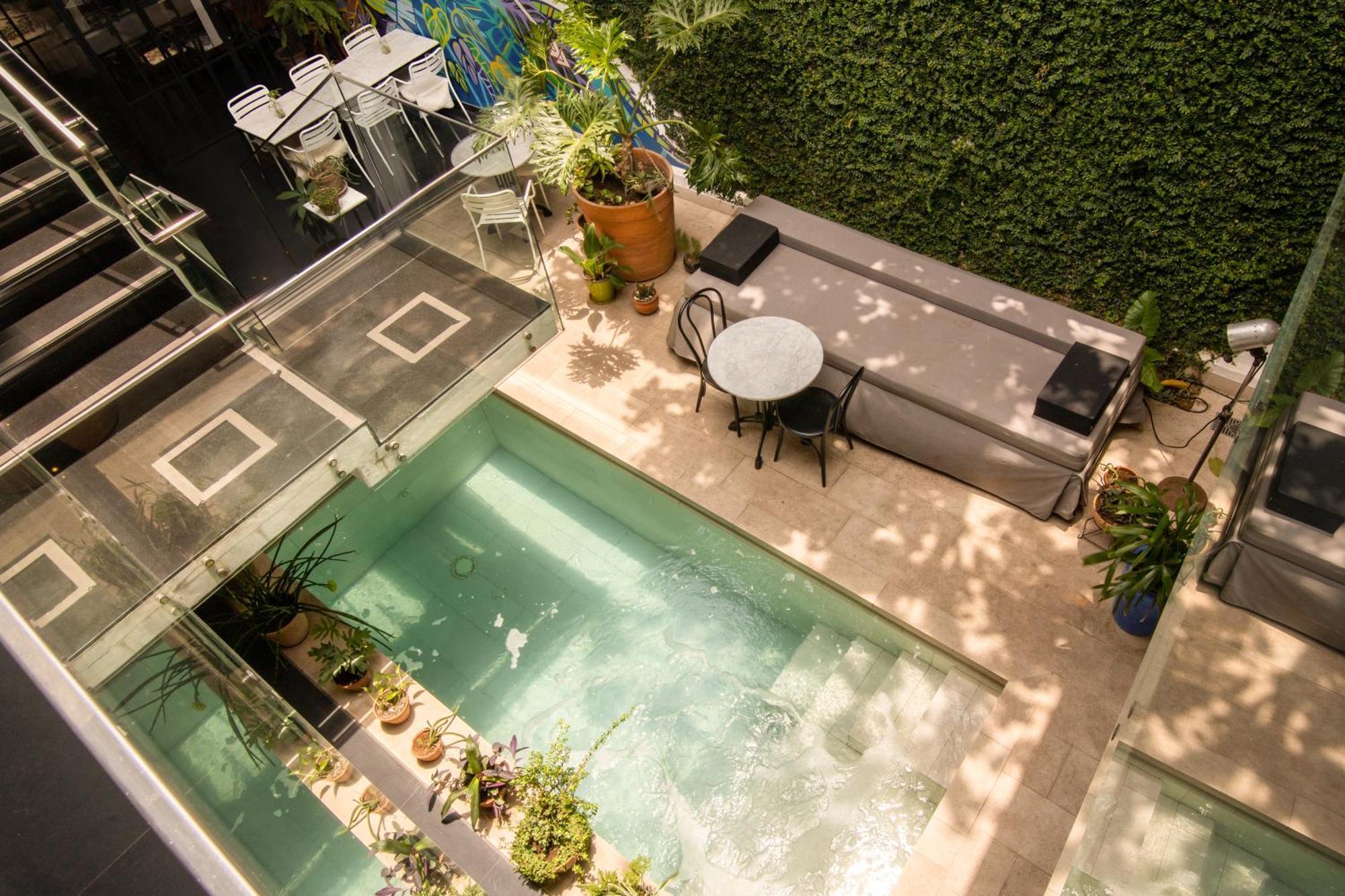 Cosmopolitano Hotel Boutique Santa Cruz de La Sierra Exterior photo The pool at the hotel