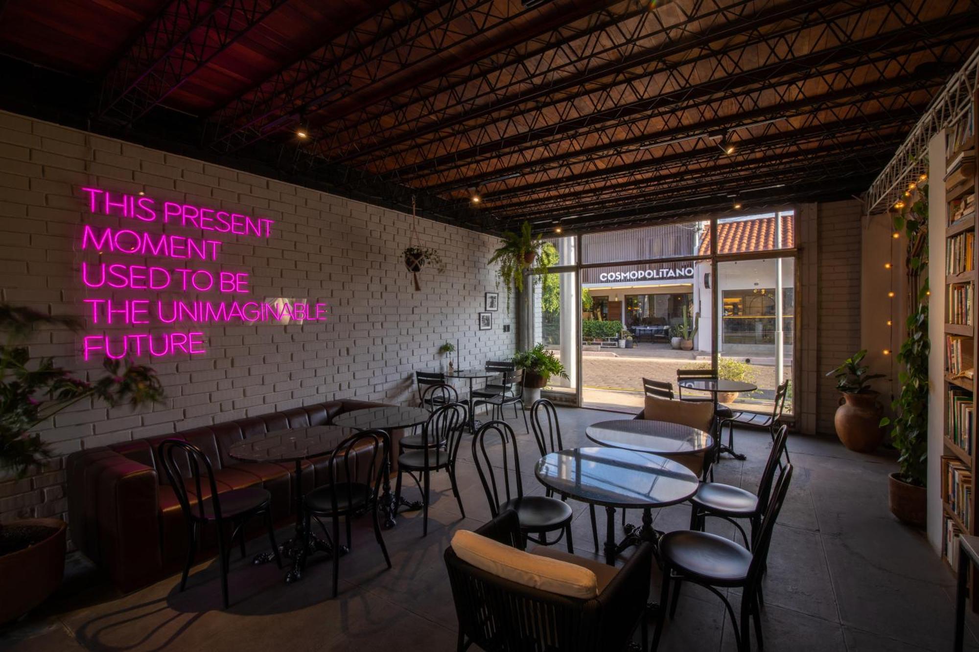 Cosmopolitano Hotel Boutique Santa Cruz de La Sierra Exterior photo Interior of the restaurant