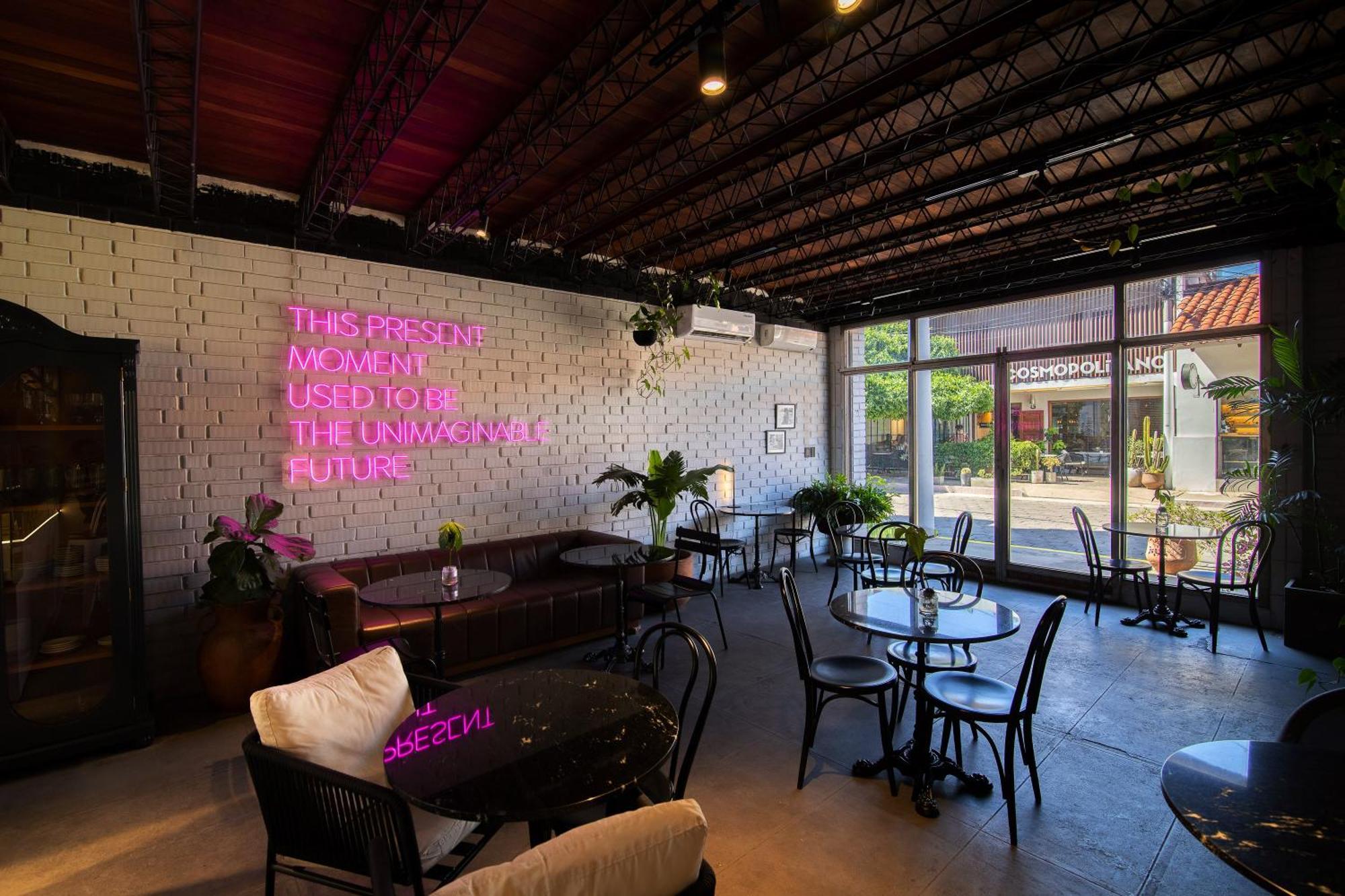 Cosmopolitano Hotel Boutique Santa Cruz de La Sierra Exterior photo Interior of the restaurant